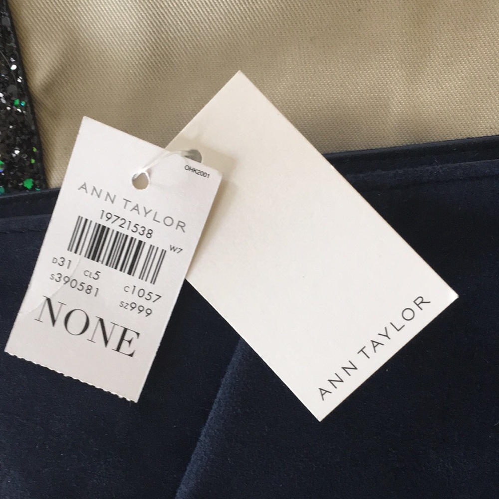 💝NWT Ann Taylor Blue Suede Green Sparkle Clutch - Picture 7 of 9